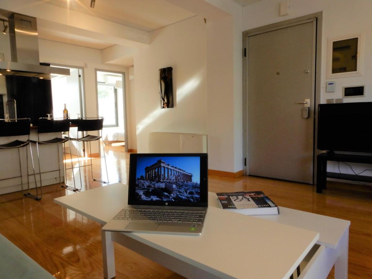 A-10 Modern & Luminous - 2Bd Athens' Party District Apartment Bagian luar foto